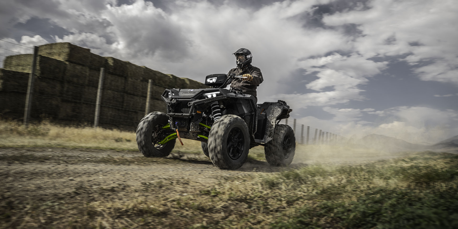 Polaris France: Polaris Quels accessoires sont nécessaires en fonction de  l'utilisation de mon quad Polaris : promenade, utilitaire, racing…